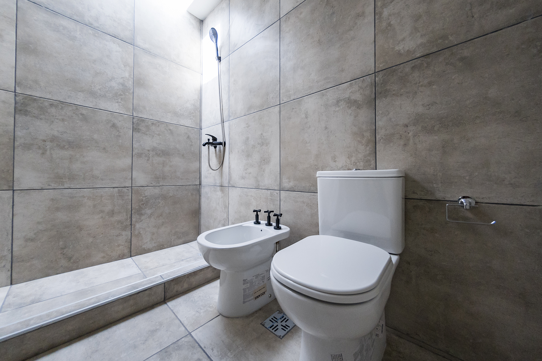 Baño con luz natural Baño con luz natural